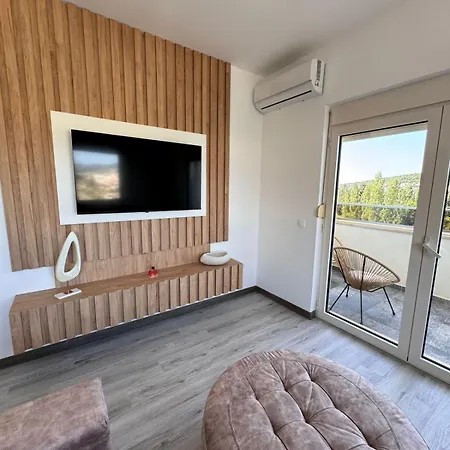 Alek Lux Ulcinj Apartments Exterior photo