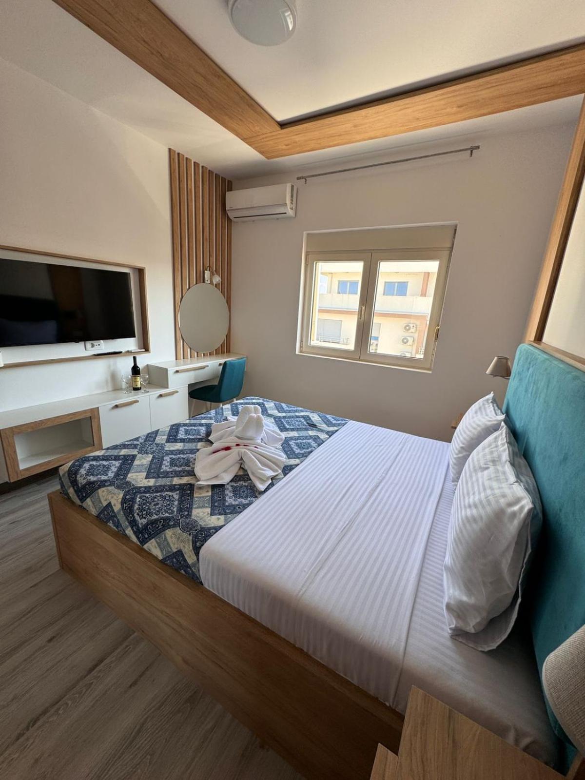 Alek Lux Apartment