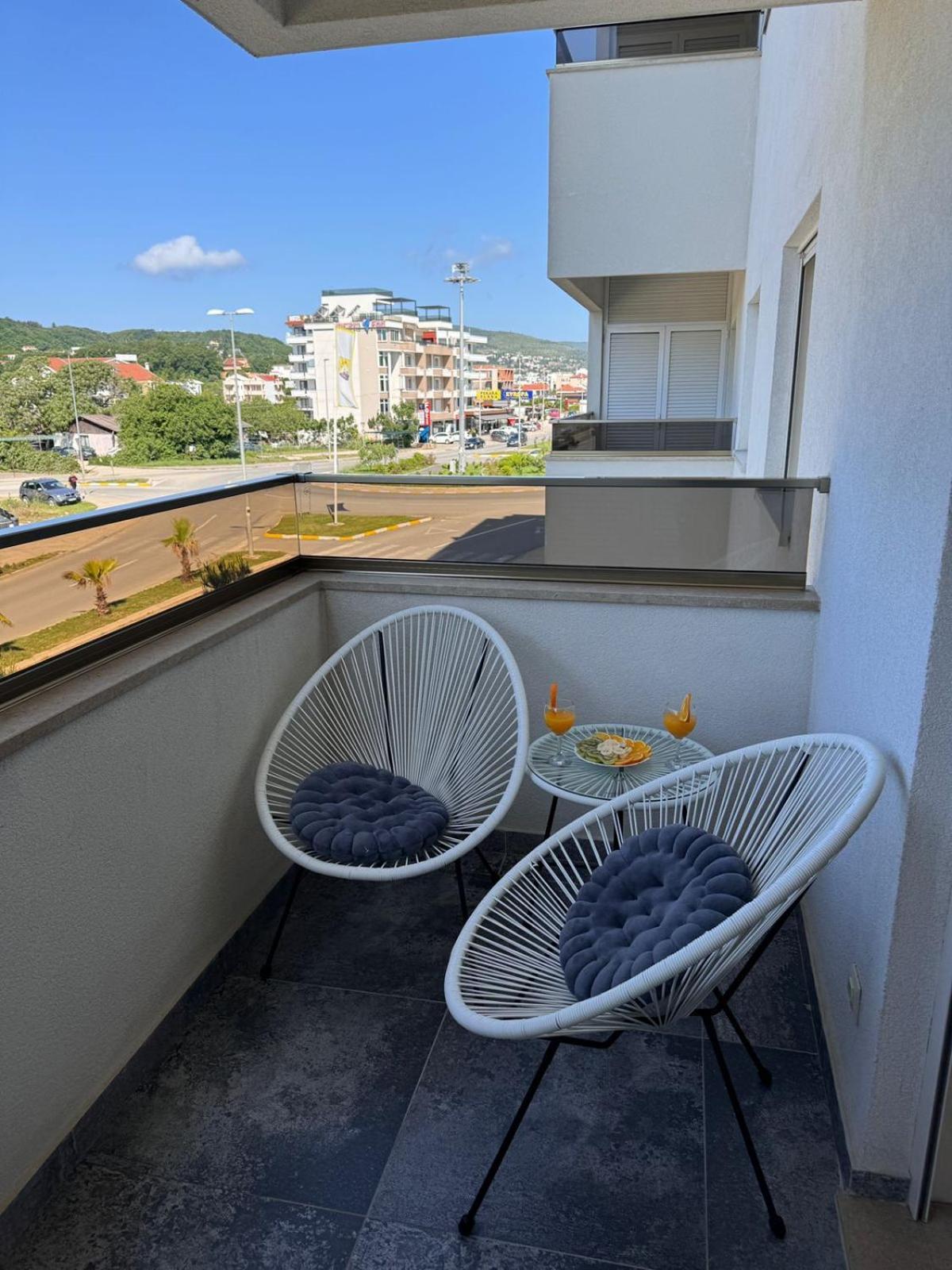 Alek Lux Apartment
